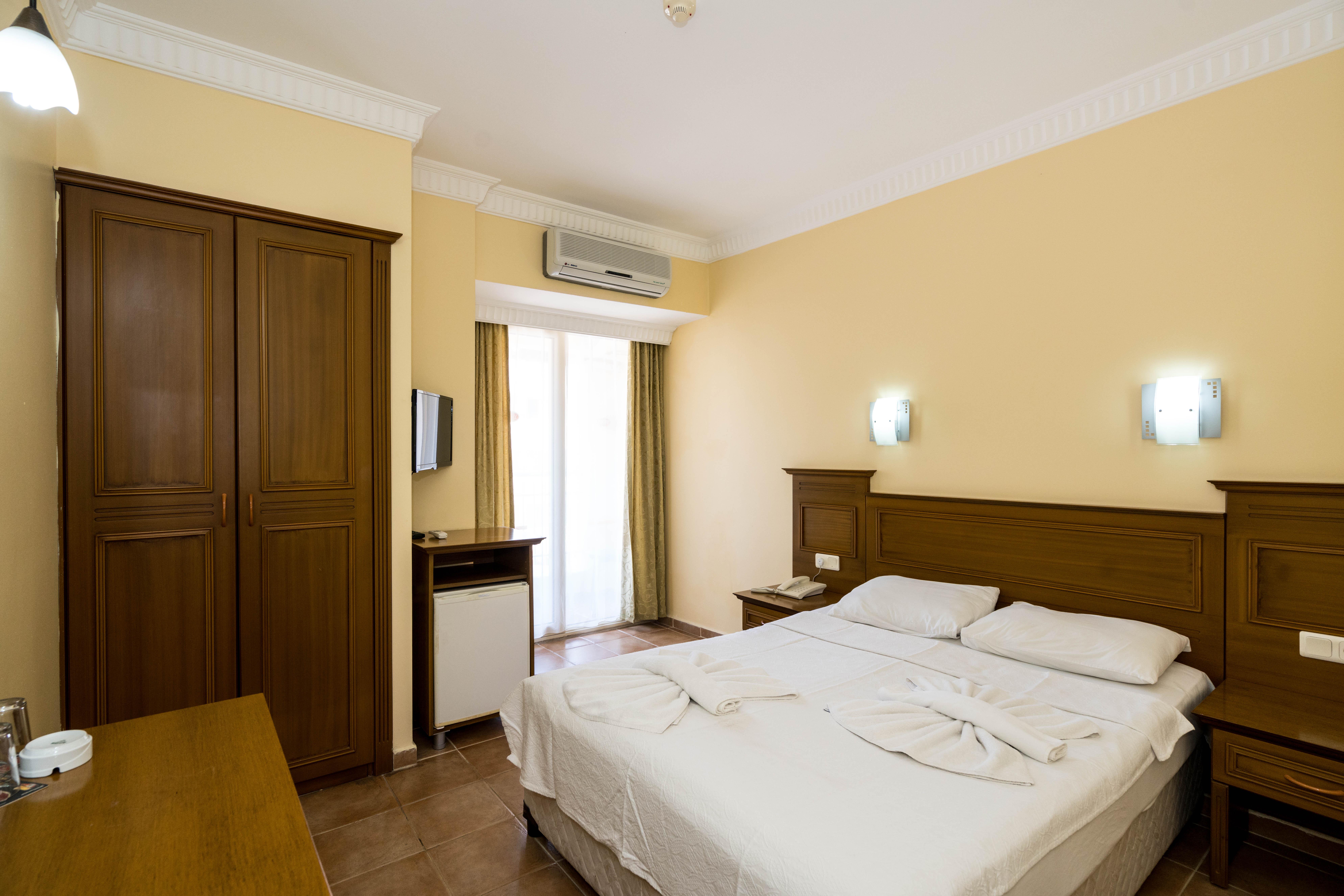 Miray Hotel İcmeler Bagian luar foto