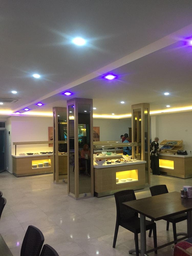 Miray Hotel İcmeler Bagian luar foto